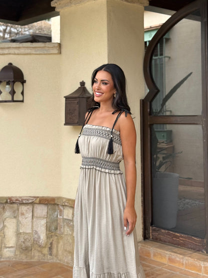 Vestido Elita Beige