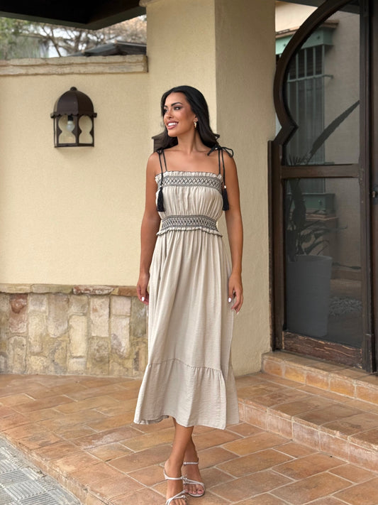 Vestido Elita Beige